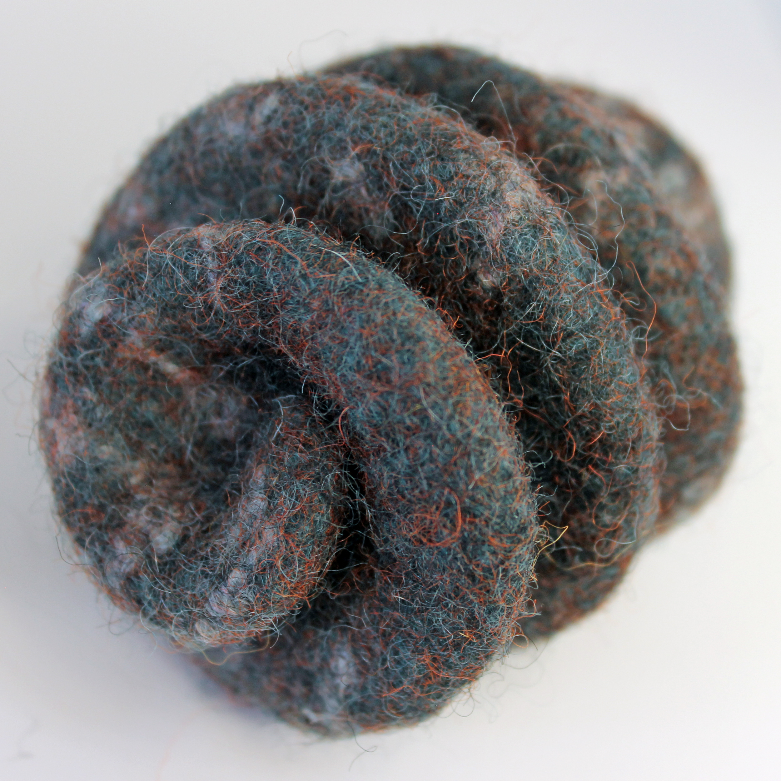 comforter brooch 2021